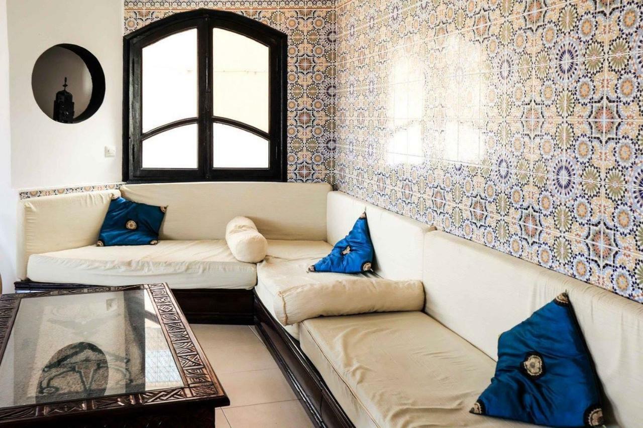 Salt House Morocco - Surf & Yoga Camp Panzió Tamraght Kültér fotó